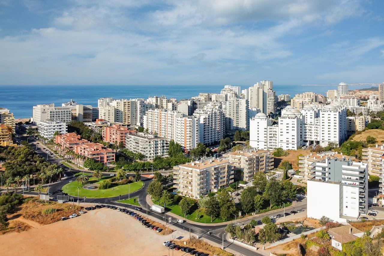 פורטימאו Sunny Flat W/ Balcony & Pool By Lovelystay מראה חיצוני תמונה